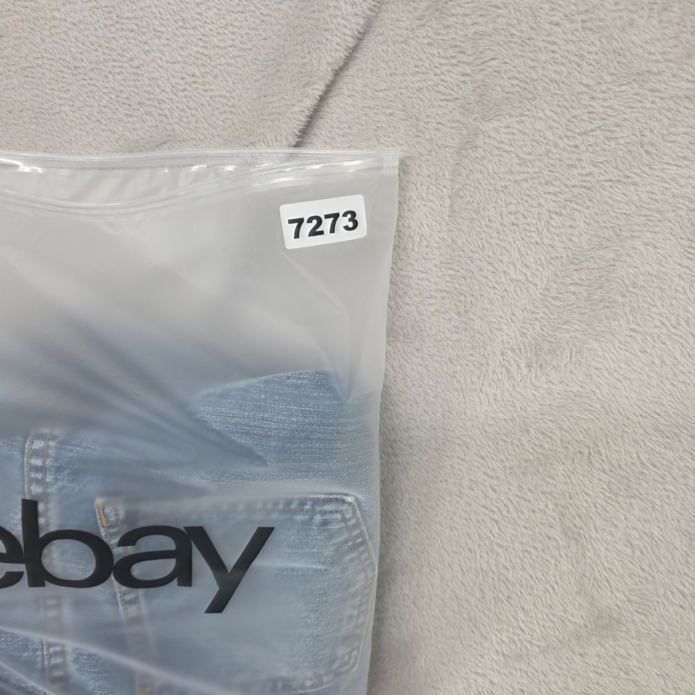 VINTAGE LL Bean Jeans Womens 8 Blue Straight Leg 100% Cotton Classic Denim 90s - Picture 10 of 10